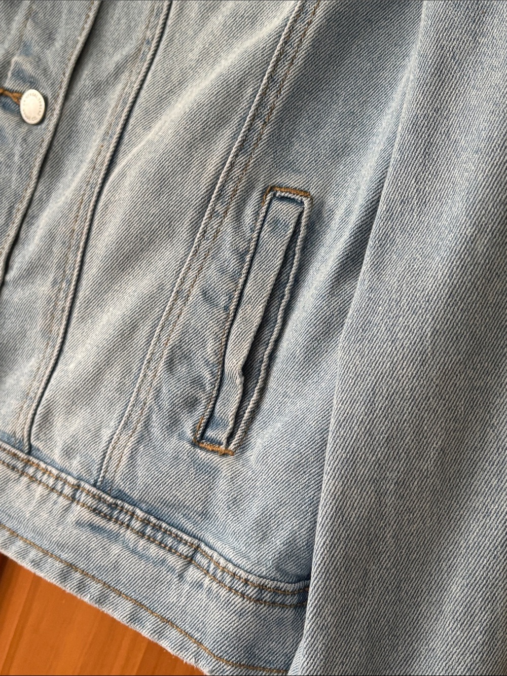 Universal Thread Freeborn Jean Jacket - Picture 7 of 13